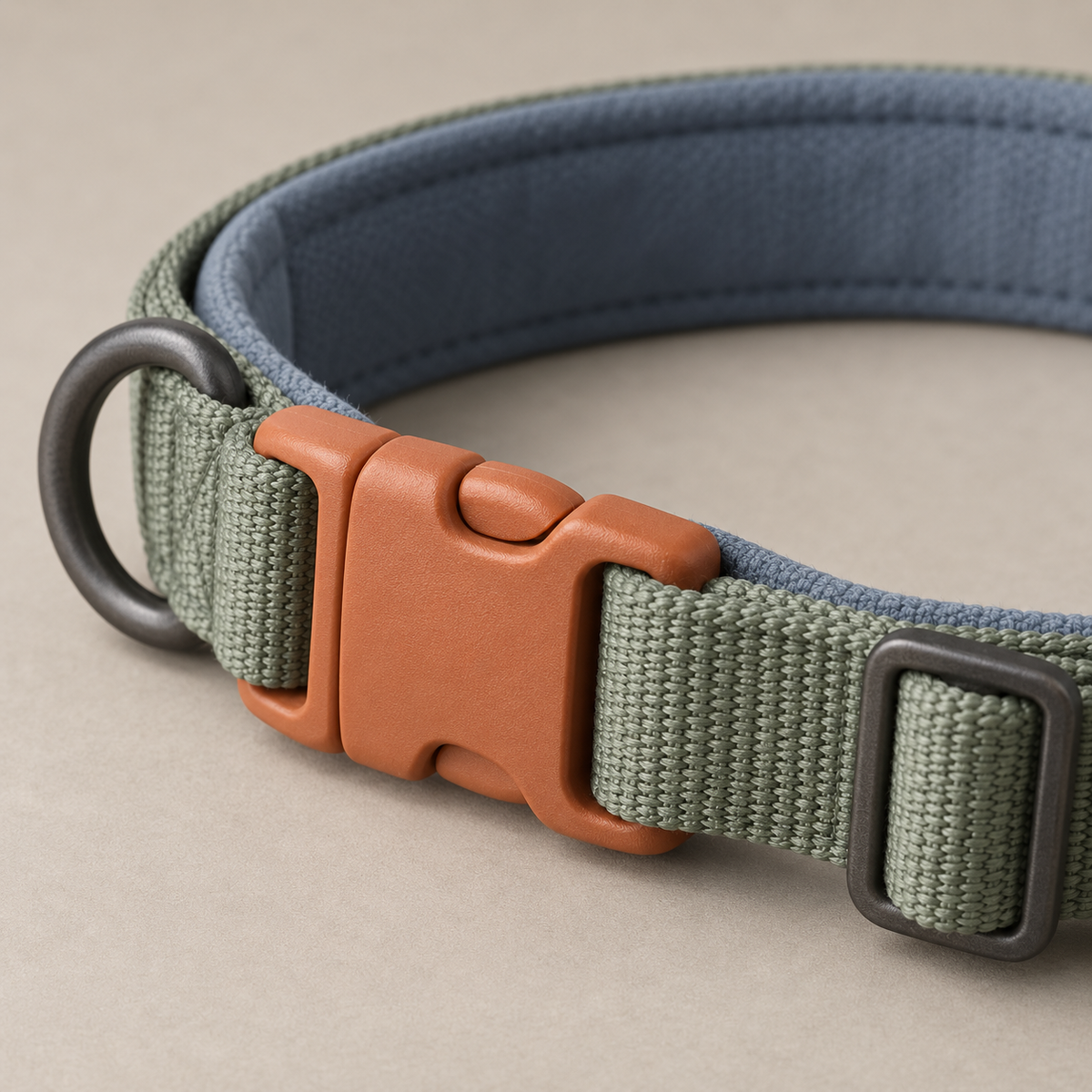 Cityloop Adjustable Collar detail view
