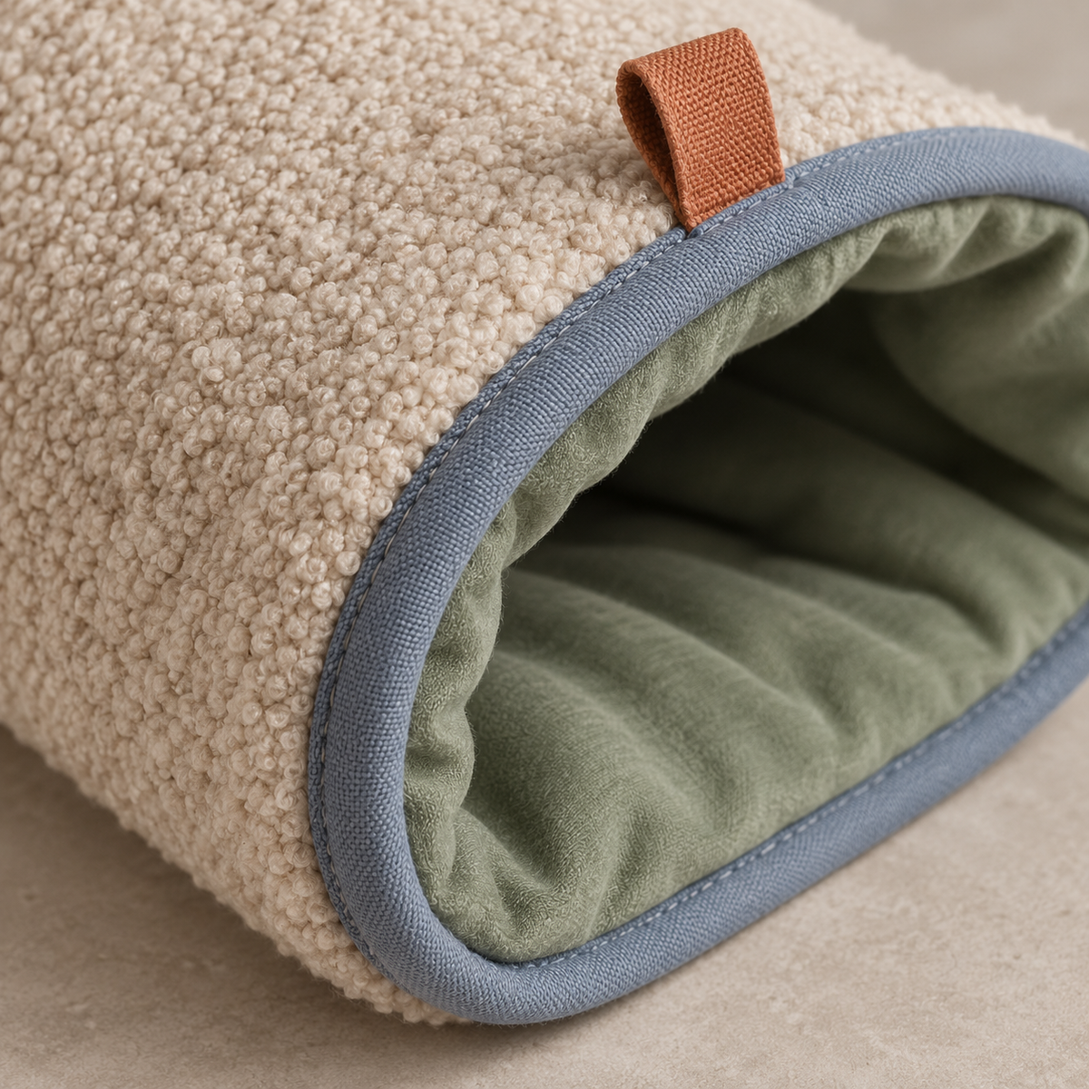 Hideaway Burrow Blanket detail view